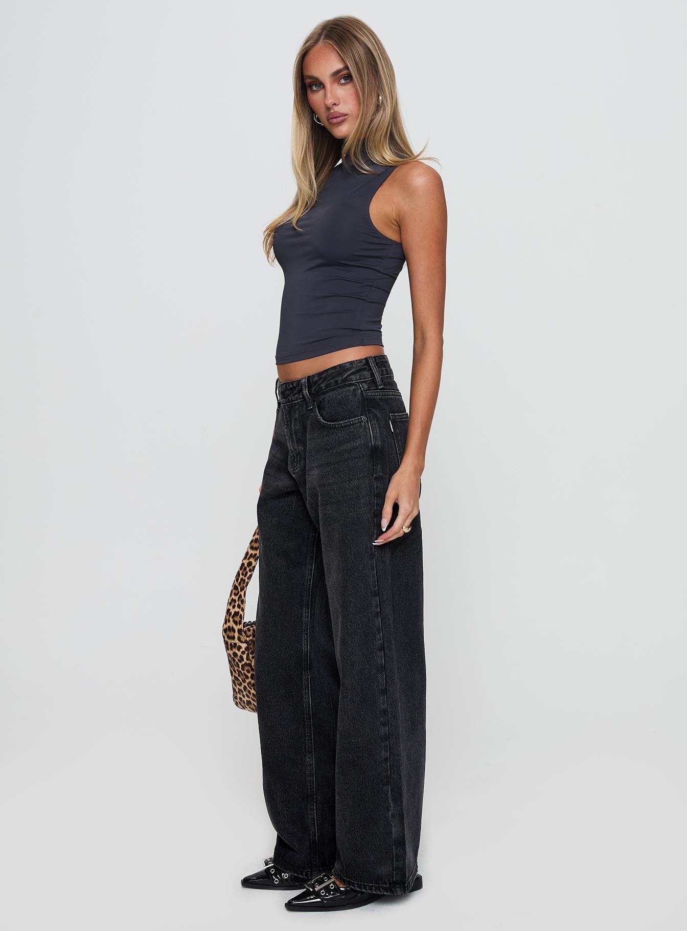 Serenitia Mid Rise Straight Leg Jeans Washed Black Petite