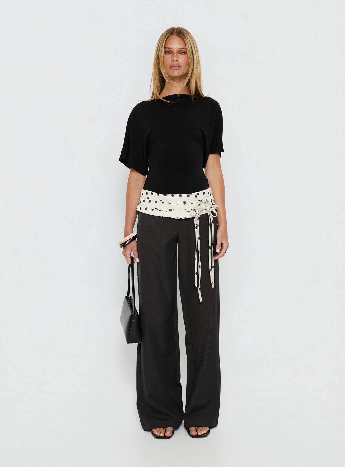 Arazia Cinched Short Sleeve Top Black