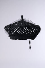 TOO EDITORIAL CUTOUT BERET
