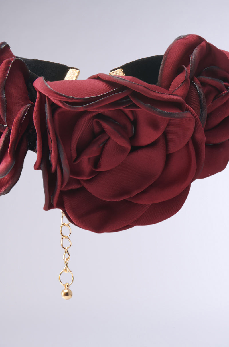 IN BLOOM CHOKER NECKLACE