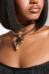 HEART OF GOLD NECKLACE SET